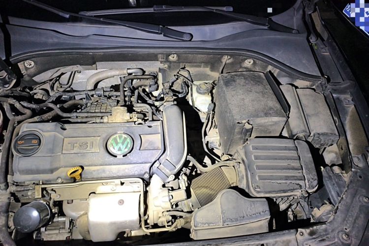 Used Volkswagen Passat 2014 1.4TSI DSG Prestige Edition Engine Bay Left