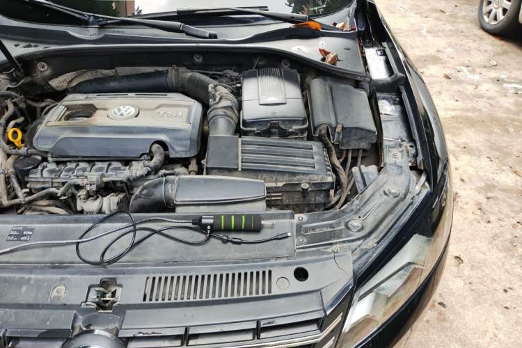 Used Volkswagen Passat 2014 1.8TSI DSG Prestige Edition Engine Bay Left