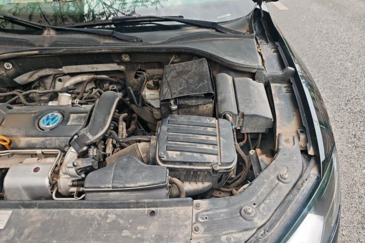 Used Volkswagen Passat 2014 1.4TSI Manual Prestige Edition Engine Bay Left