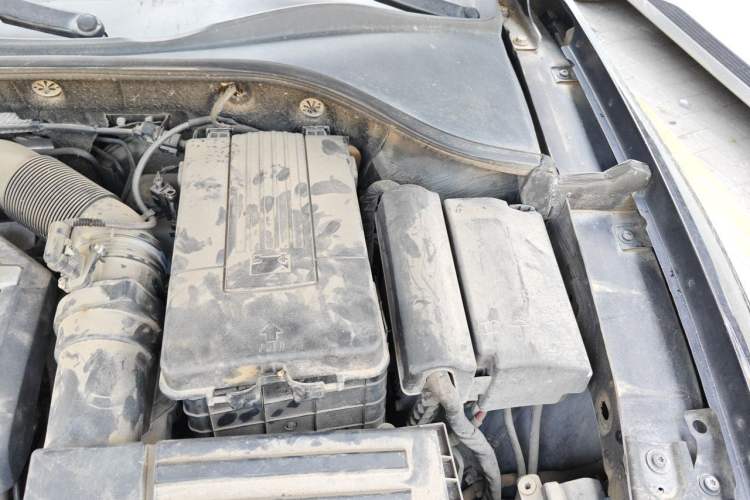 Used Volkswagen Passat 2014 1.8TSI Automatic Prestige Edition Engine Bay Left