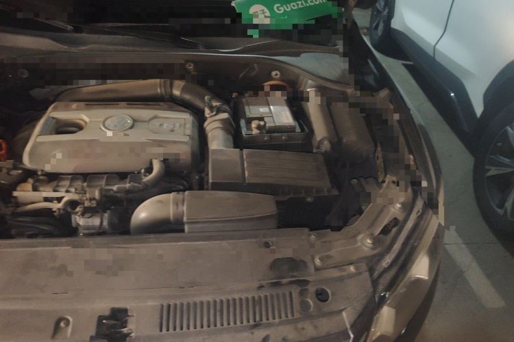 Used Volkswagen Passat 2014 1.8TSI DSG Prestige Edition Engine Bay Left