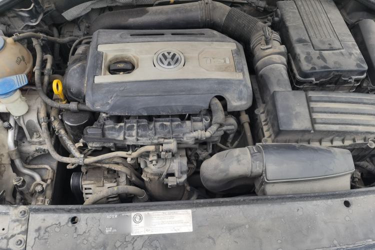 Used Volkswagen Passat 2014 1.8TSI DSG Prestige Edition Engine Bay