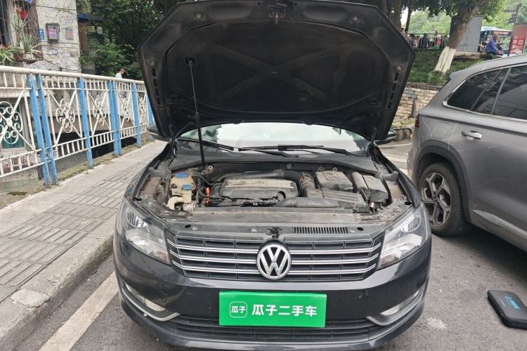 Used Volkswagen Passat 2014 1.8TSI DSG Prestige Edition Engine Bay