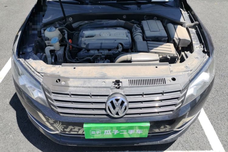 Used Volkswagen Passat 2014 1.8TSI DSG Prestige Edition Engine Bay