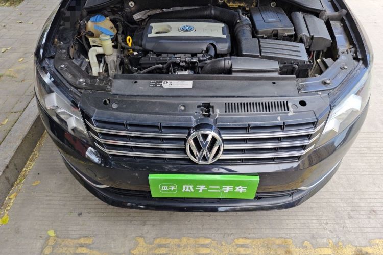 Used Volkswagen Passat 2014 1.8TSI DSG Prestige Edition Engine Bay