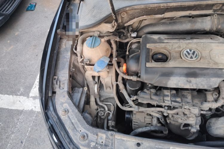 Used Volkswagen Passat 2014 1.8TSI DSG Prestige Edition Engine Bay Right