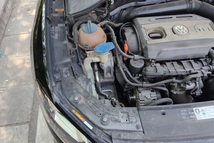 Used Volkswagen Passat 2014 2.0 TSI DSG Prestige Edition Engine Bay Right