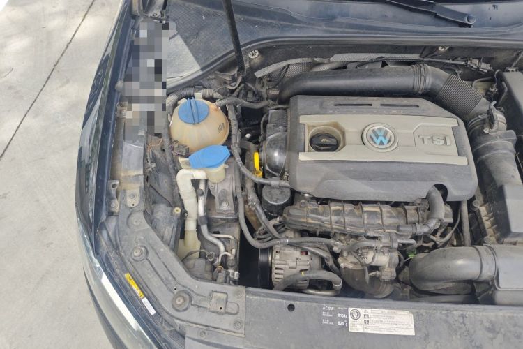 Used Volkswagen Passat 2014 2.0 TSI DSG Ultimate Edition Engine Bay Right