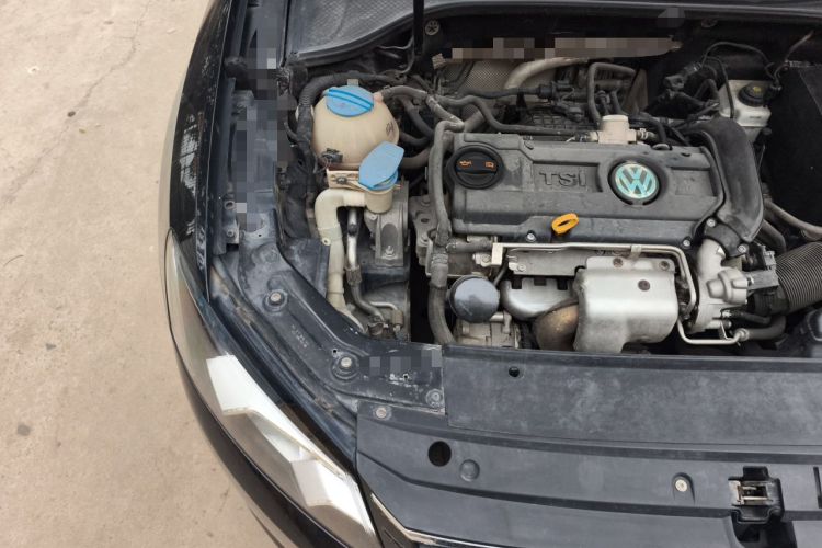 Used Volkswagen Passat 2014 1.4TSI DSG BlueMotion Technology Edition Engine Bay Right