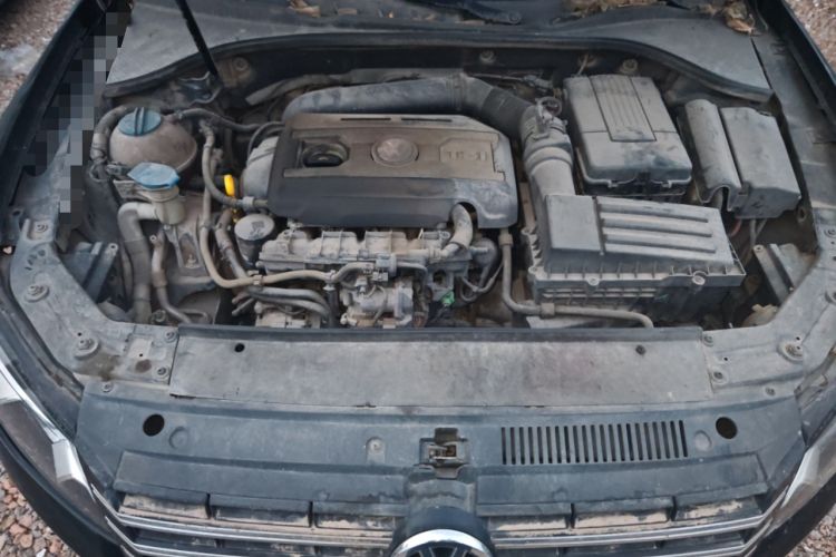 Used Volkswagen Passat 2014 1.8TSI DSG Prestige Edition Engine Bay
