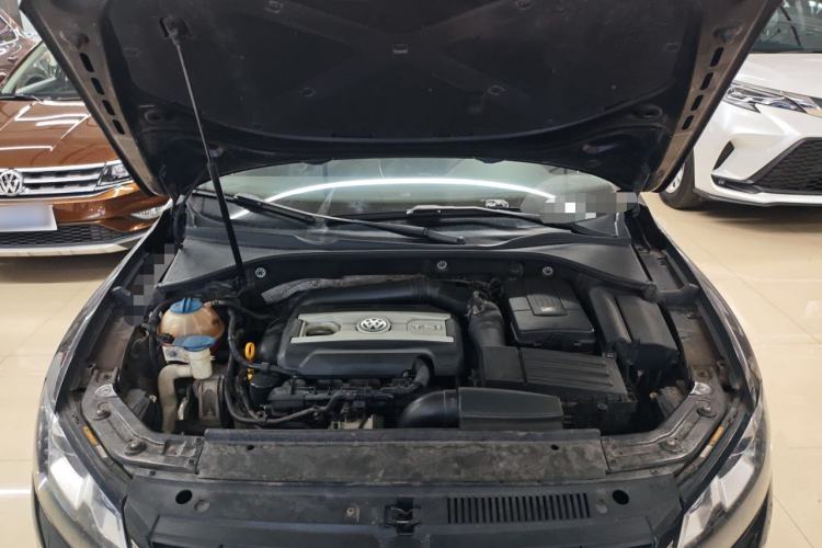 Used Volkswagen Passat 2014 2.0 TSI DSG Prestige Edition Engine Bay