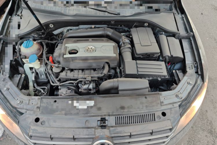 Used Volkswagen Passat 2014 1.8TSI DSG Prestige Navigation Edition Engine Bay
