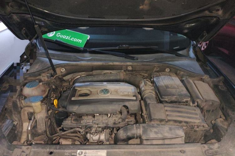 Used Volkswagen Passat 2014 1.8TSI DSG Prestige Edition Engine Bay