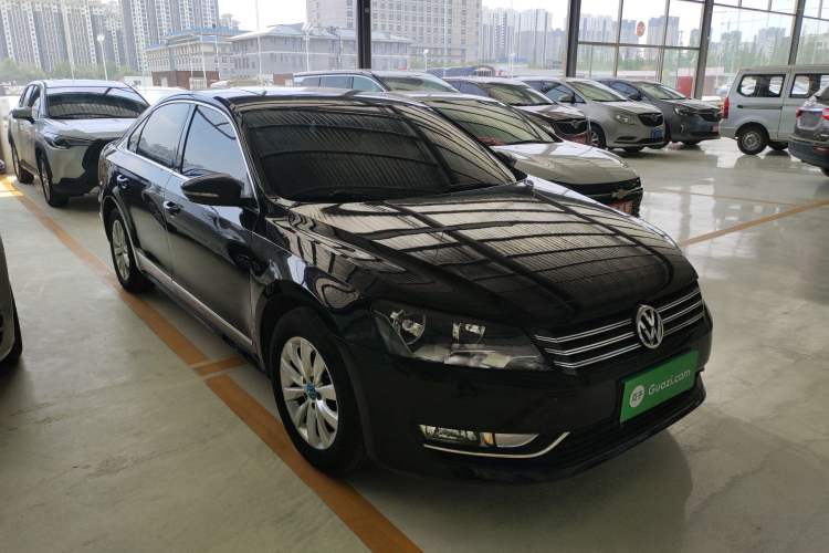 Used Volkswagen Passat 2014 1.8TSI DSG Prestige Navigation Edition Exterior 1