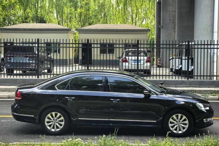 Used Volkswagen Passat 2014 1.8TSI DSG Prestige Edition Exterior 3