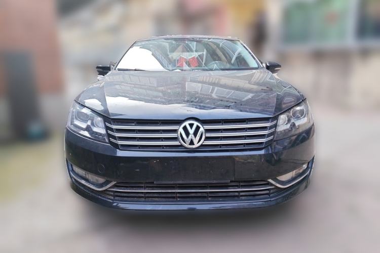 Used Volkswagen Passat 2014 1.8TSI DSG Prestige Navigation Edition Front