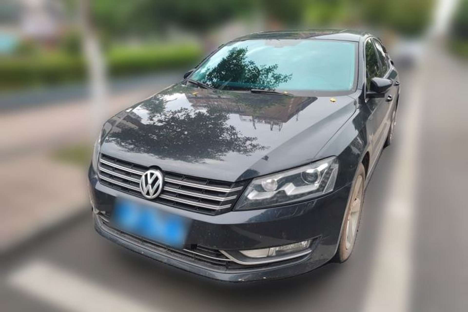 Used Volkswagen Passat 2014 1.8TSI DSG Prestige Edition Front Left 45 Deg