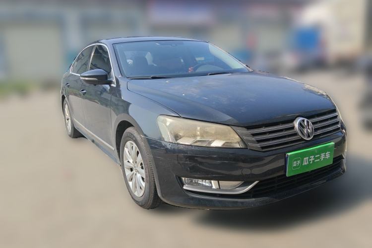 Used Volkswagen Passat 2014 1.8TSI DSG Prestige Navigation Edition Front Right 45 Deg