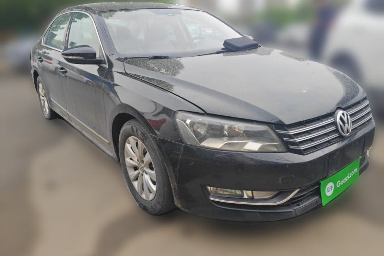 Used Volkswagen Passat 2014 1.8TSI DSG Prestige Edition Front Right 45 Deg