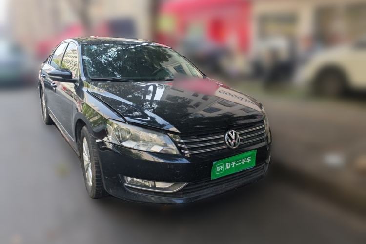 Used Volkswagen Passat 2014 1.8TSI DSG Prestige Edition Front Right 45 Deg