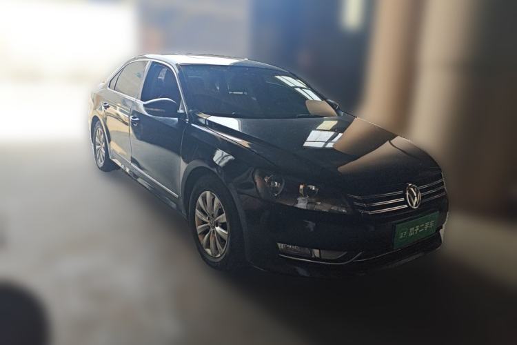 Used Volkswagen Passat 2014 1.8TSI Automatic Prestige Edition Front Right 45 Deg