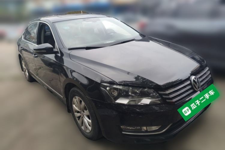 Used Volkswagen Passat 2014 1.8TSI DSG Prestige Edition Front Right 45 Deg