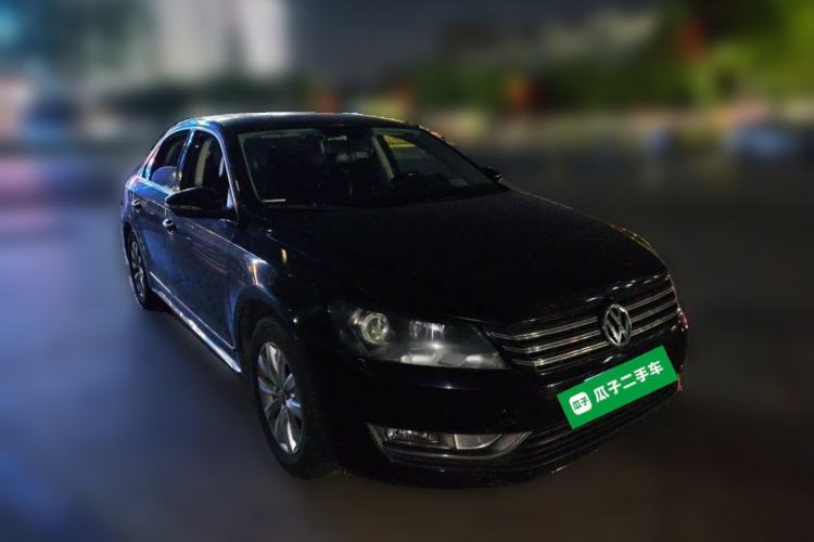 Used Volkswagen Passat 2014 1.8TSI DSG Prestige Navigation Edition Front Right 45 Deg