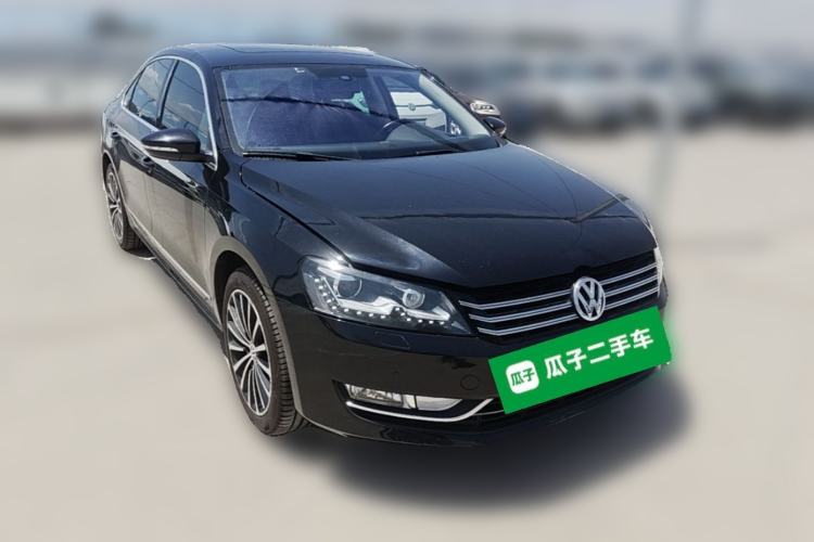 Used Volkswagen Passat 2014 1.8TSI DSG Prestige Navigation Edition Front Right 45 Deg