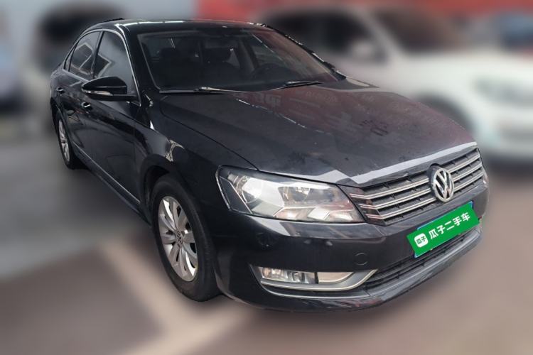 Used Volkswagen Passat 2014 1.8TSI DSG Prestige Edition Front Right 45 Deg