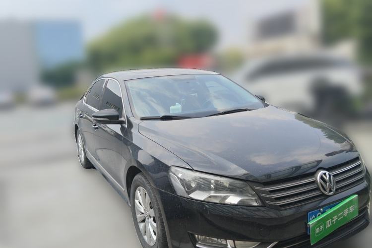 Used Volkswagen Passat 2014 1.8TSI Automatic Prestige Edition Front Right 45 Deg