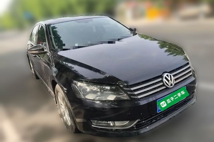 Used Volkswagen Passat 2014 1.8TSI DSG Prestige Edition Front Right 45 Deg
