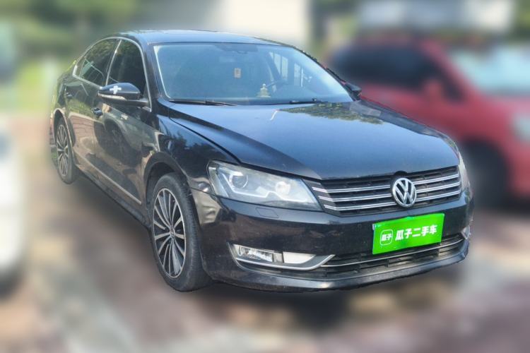Used Volkswagen Passat 2014 1.8TSI DSG Prestige Navigation Edition Front Right 45 Deg