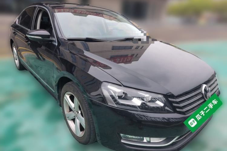 Used Volkswagen Passat 2014 1.8TSI DSG Prestige Edition Front Right 45 Deg