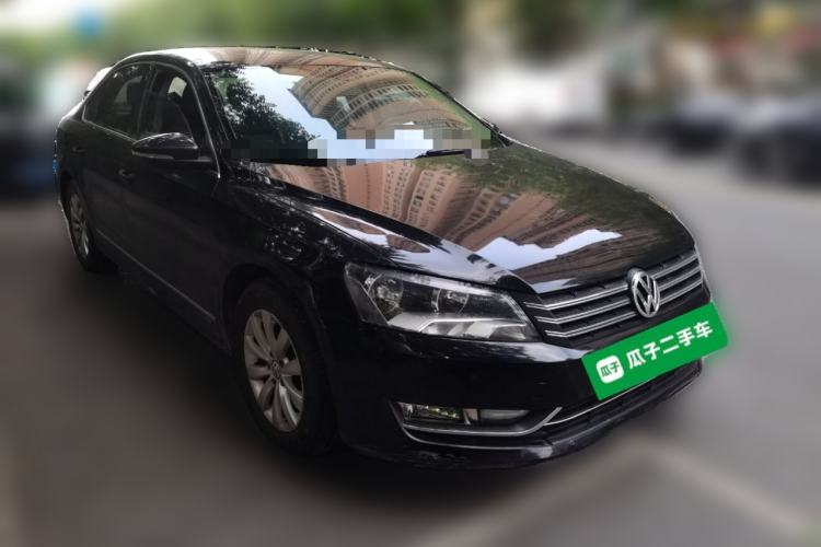 Used Volkswagen Passat 2014 1.8TSI DSG Prestige Navigation Edition Front Right 45 Deg