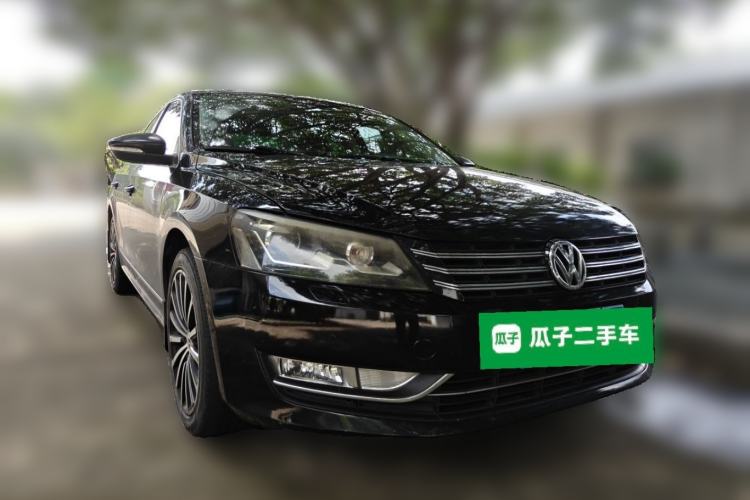 Used Volkswagen Passat 2014 1.8TSI DSG Prestige Navigation Edition Front Right 45 Deg