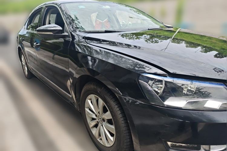 Used Volkswagen Passat 2014 1.4TSI Manual Prestige Edition Front Right 45 Deg