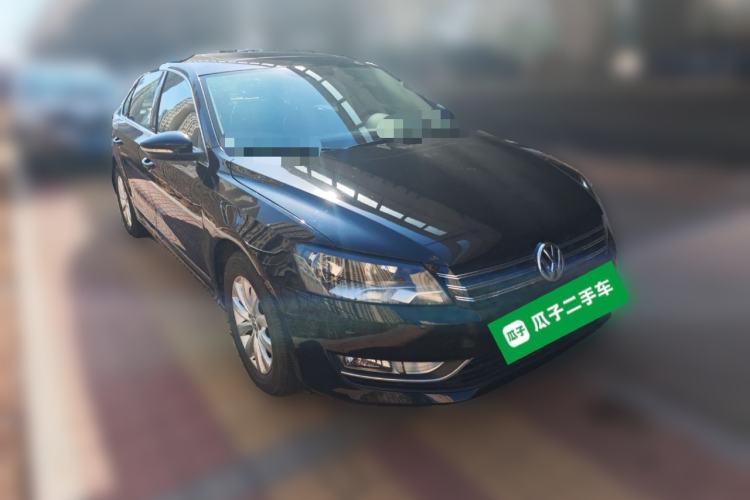 Used Volkswagen Passat 2014 1.8TSI DSG Prestige Edition Front Right 45 Deg