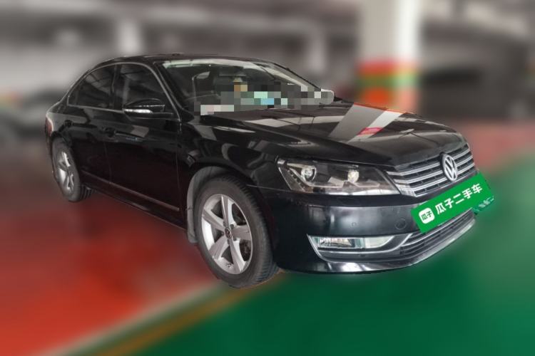 Used Volkswagen Passat 2014 1.8TSI DSG Prestige Edition Front Right 45 Deg