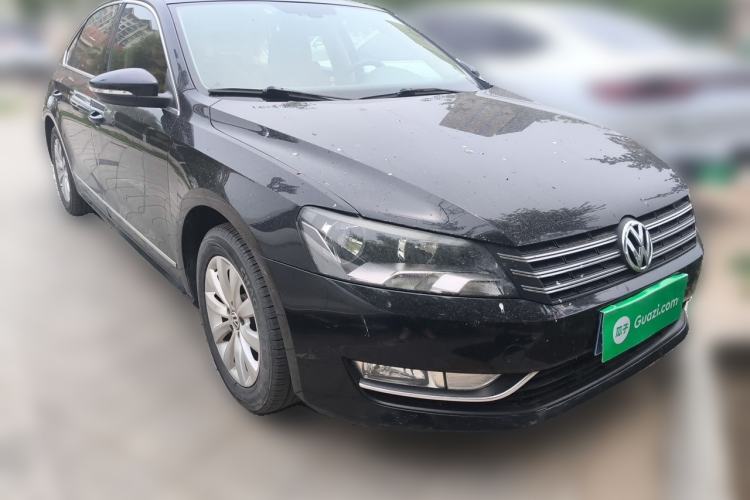 Used Volkswagen Passat 2014 1.8TSI DSG Prestige Edition Front Right 45 Deg