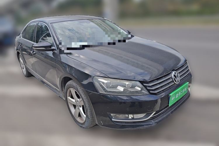 Used Volkswagen Passat 2014 1.8TSI DSG Prestige Edition Front Right 45 Deg