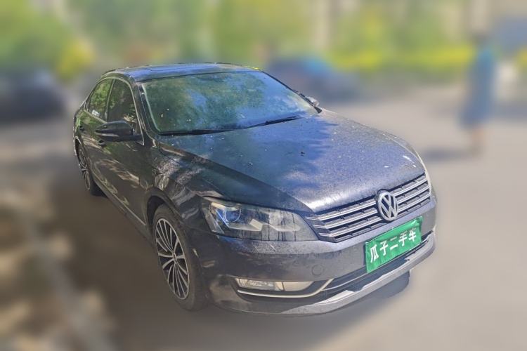 Used Volkswagen Passat 2014 1.8TSI DSG Prestige Navigation Edition Front Right 45 Deg