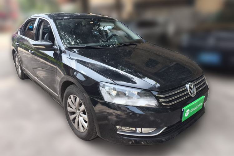 Used Volkswagen Passat 2014 1.8TSI DSG Prestige Edition Front Right 45 Deg