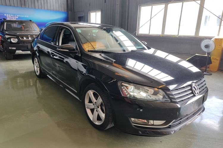 Used Volkswagen Passat 2014 2.0 TSI DSG Prestige Edition Front Right 45 Deg