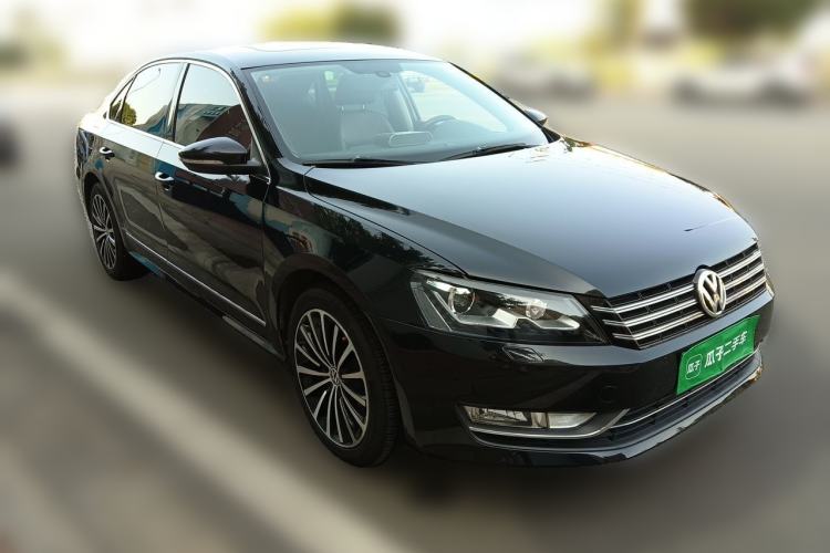 Used Volkswagen Passat 2014 2.0 TSI DSG Prestige Edition Front Right 45 Deg