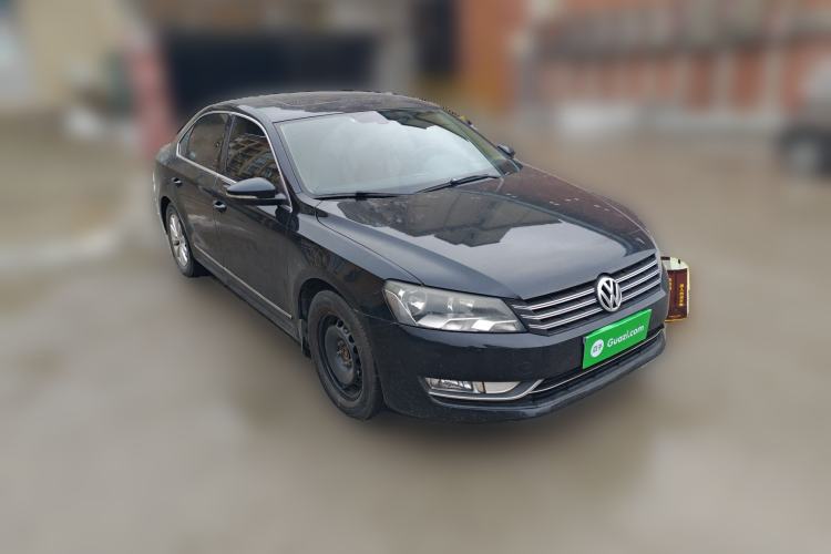 Used Volkswagen Passat 2014 1.8TSI DSG Prestige Edition Front Right 45 Deg