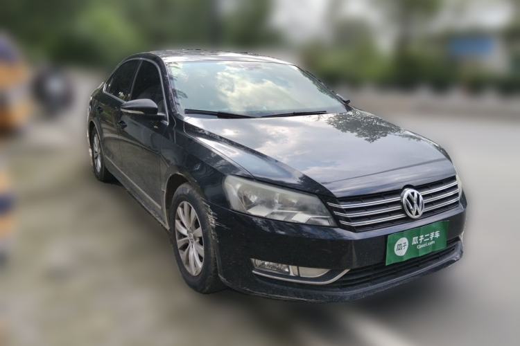 Used Volkswagen Passat 2014 1.8TSI DSG Prestige Edition Front Right 45 Deg