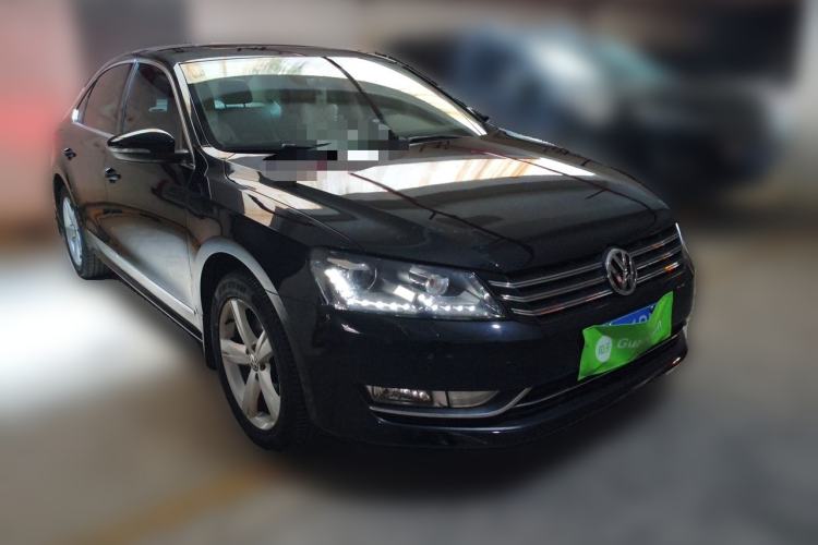 Used Volkswagen Passat 2014 1.8TSI DSG Prestige Edition Front Right 45 Deg