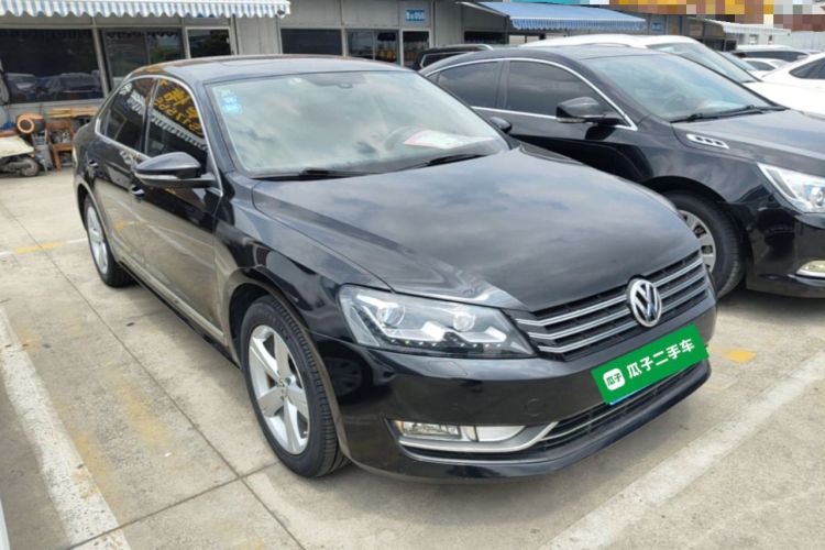 Used Volkswagen Passat 2014 1.8TSI DSG Prestige Edition Front Right 45 Deg