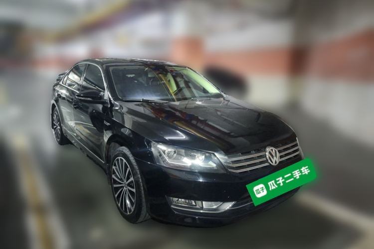 Used Volkswagen Passat 2014 1.8TSI DSG 30th Anniversary Edition Front Right 45 Deg