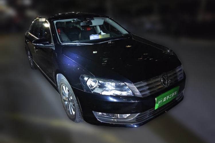 Used Volkswagen Passat 2014 1.8TSI DSG Prestige Edition Front Right 45 Deg